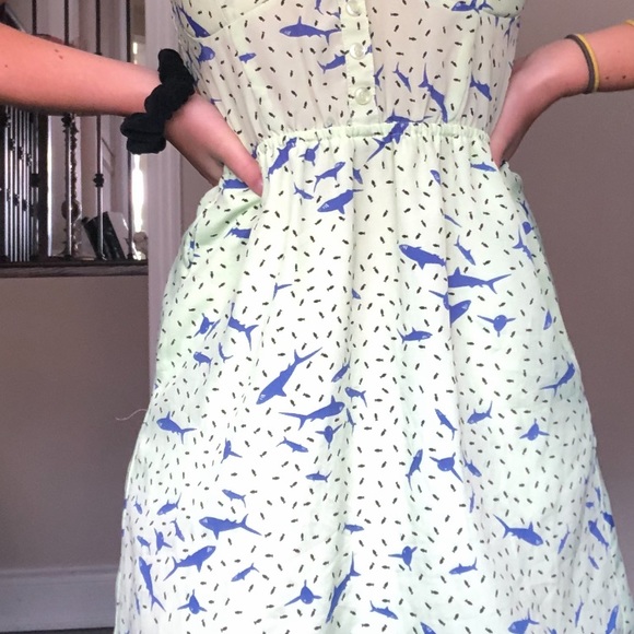 BCBG! Cute, breezy summer dress! Never been worn:) - Picture 3 of 5